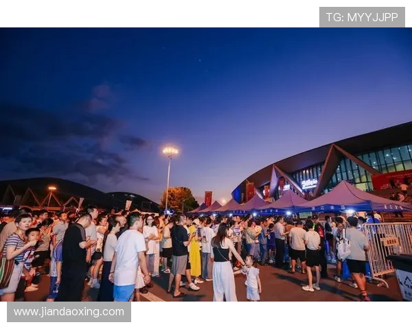 狂欢 14 天！大连连超嘉年华启幕，球星互动 + 消费狂欢引爆全城(3)